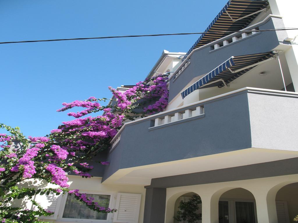Villa Natalie Omiš Exterior foto