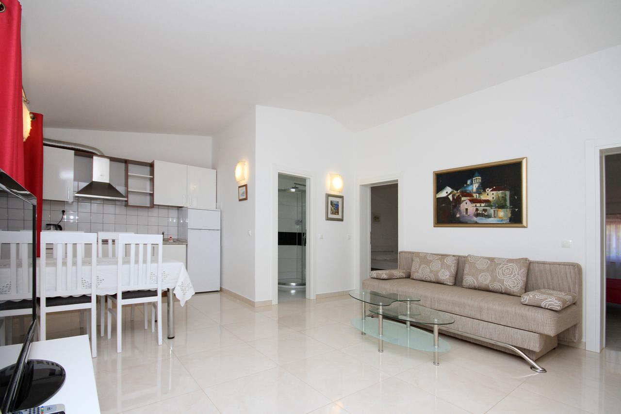 Villa Natalie Omiš Exterior foto